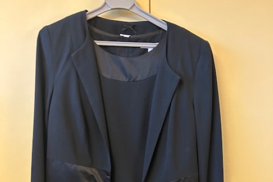 festliches Etuikleid mit Blazer.jpg